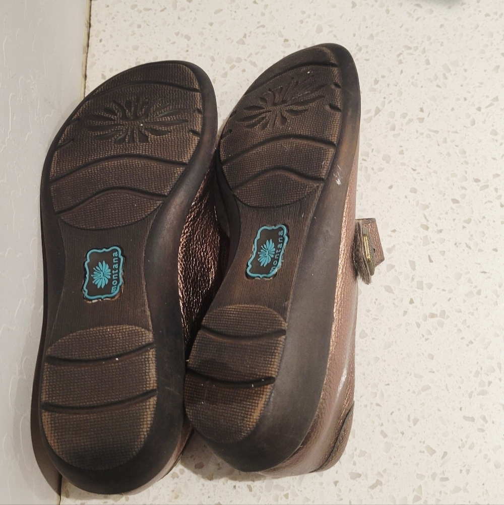 Montana Artisan Crafted Bronze/Brown Leather Mary Jane Shoes | Size 5 - Picture 7 of 7